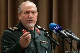با راهبرد دریامحور از تحریم‌ها عبور خواهیم کرد