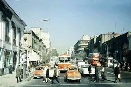 

۵۶ سال پیش، بیش از ۷۰ درصد ایرانیان سواد خواندن و نوشتن نداشتند
