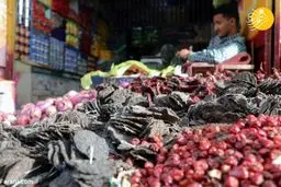 یمنی ها برای محافظت از خود در برابر ویروس کرونا به داروهای گیاهی سنتی متوسل شده اند.