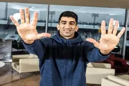 کار عجیب بیرانوند+ عکس