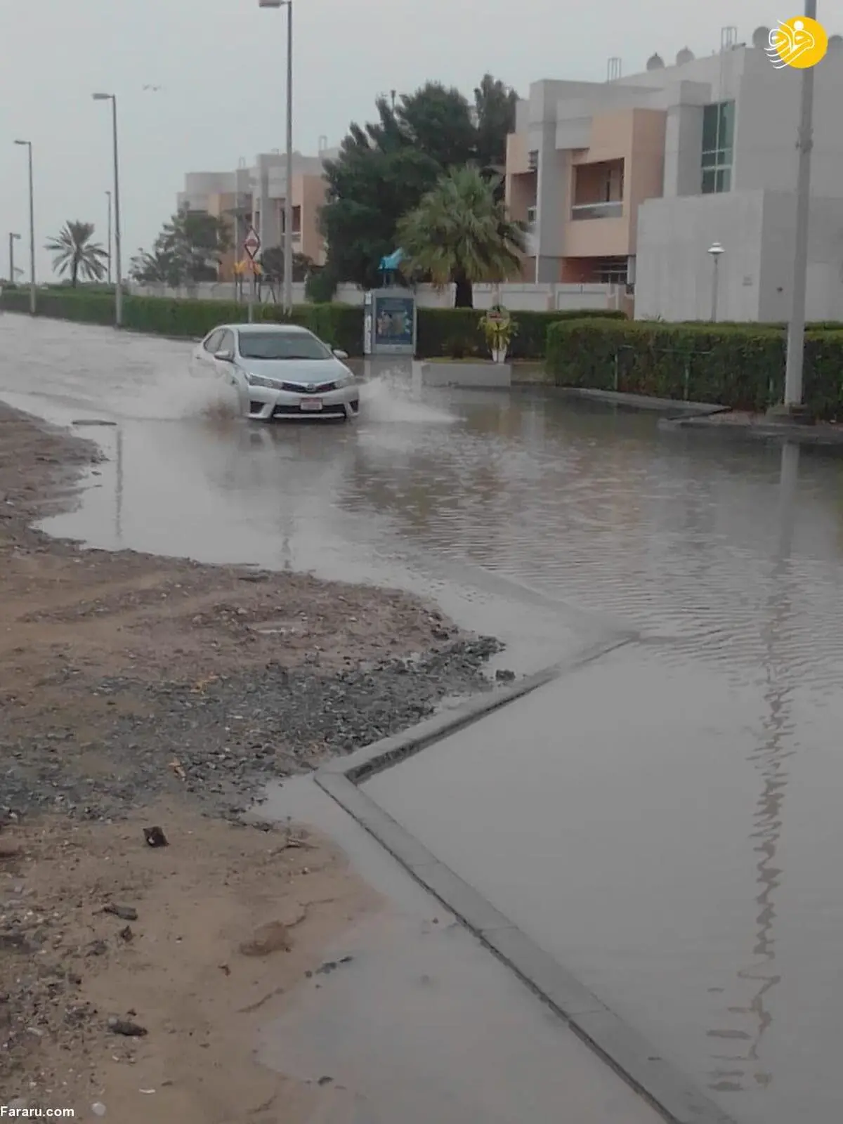 سیل در شهر و فرودگاه دبی