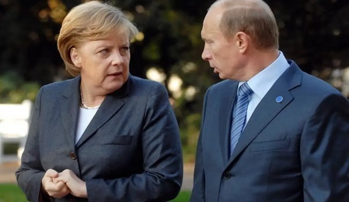 پوتین و مرکل بر اهمیت حفظ توافق هسته‌ای تاکید کردند