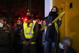 حادثه کلینیک سینا اطهر  | رئیس ساختمان کلینیک سینا اطهر دستگیر شد