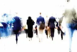 چرا اولویت‌های جامعه در فهرست سیاستمداران نیست؟ | شکاف عمیق