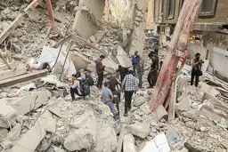  انفجار ساختمان متروپل | آبادان در انتظار تصمیم بزرگ | تعداد فوت شده ها افزایش یافت؟