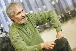 همخوانی کویتی پور و اعتراض میثم مطیعی