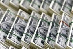 2/5 میلیارد دلار به جیب چه افرادی می‌رود؟