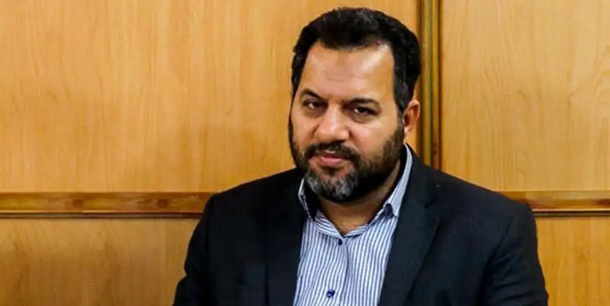 
 یک عده چرا به صحبت رهبر معظم انقلاب با این همه علم و تجربه بی توجهی می کنند؟البته ان شاء الله که نمی فهمند