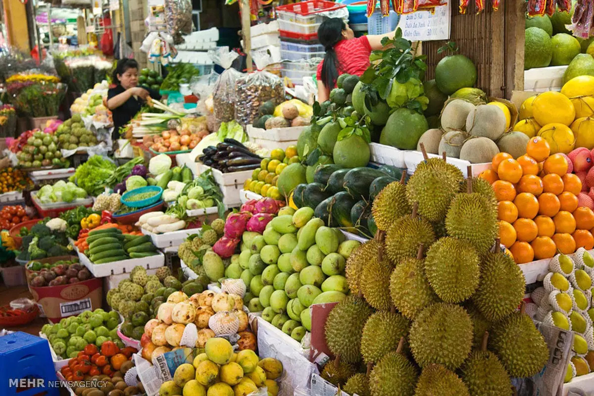 بازار میوه‌های لوکس و خارجی در تهران