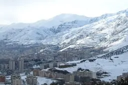ارتفاعات تهران طی ساعات آتی احتمال وقوع برف زیاد است