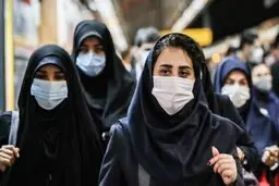  پوشاندن چهره‌ی زنان در فروشگاهی در قم! | آغاز صیانت، از تابلوهای تبلیغاتی!+ویدئو 