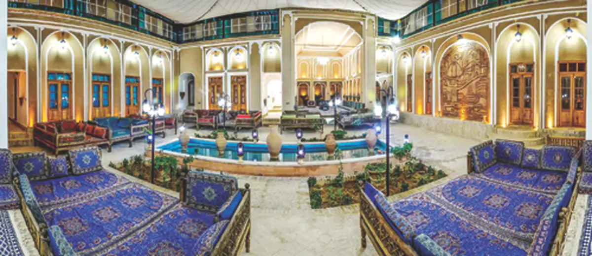 تاروپودی از زندگی تاریخی در کویر