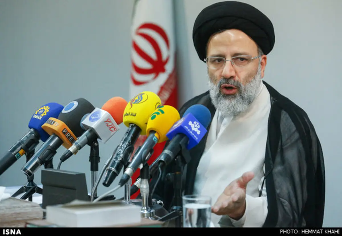 رئیسی: اگر به نظر وزارت بهداشت زودتر توجه می‌شد کنترل کرونا سرعت می‌گرفت