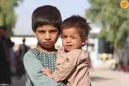  عکس تکان‌دهنده از کودک‌ کار افغان | این عکس قلب همه را بدرد آورد 