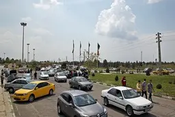 پشت درهای بسته مرکز خرید و فروش خودرو چیتگر 