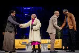  بسته شدن سایت بلیت‌فروشی نمایش آن سوی آینه