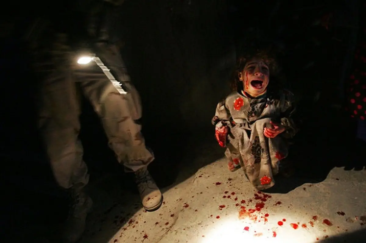 عکس‌هایی واقعی و شوکه کننده از جنگ و داستان‌های هولناک پشت آن‌ها