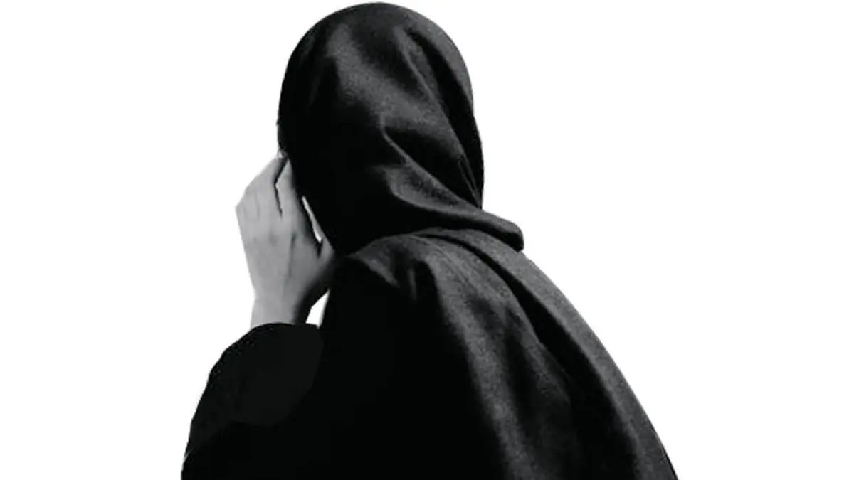 شوهر سابقم مرا به انتشار فیلم‌های مستهجن تهدید می‌کند