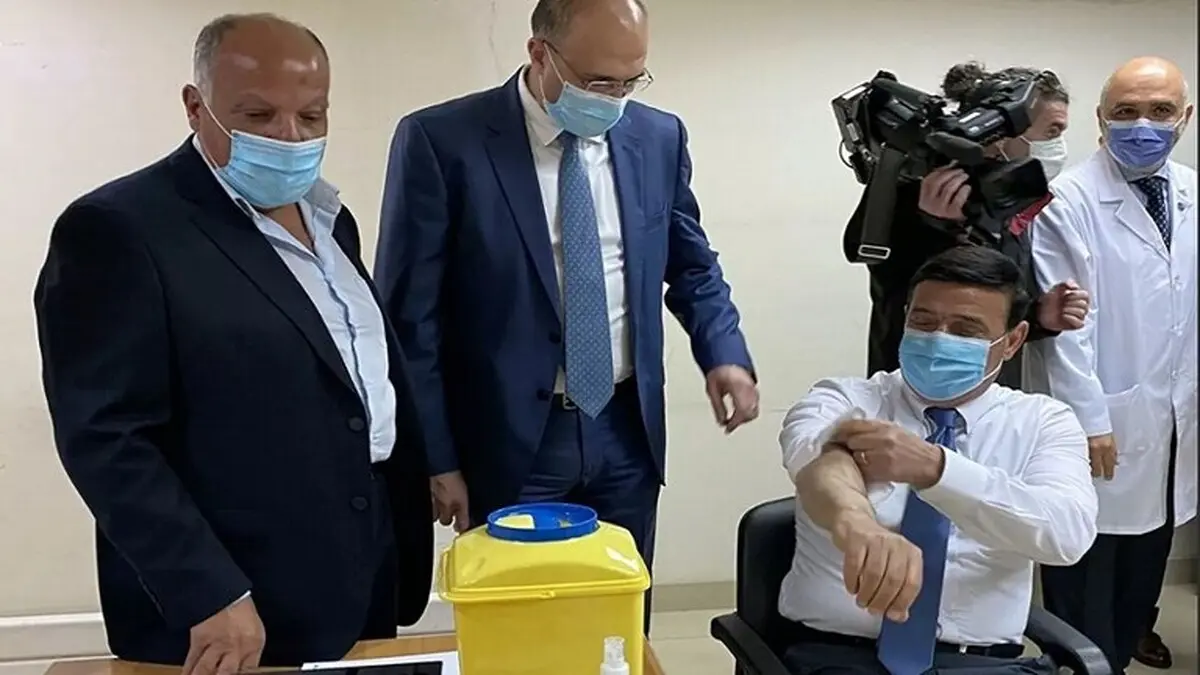  واکسیناسیون با واکسن روسی کرونا در لبنان آغازشد
