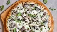  راز آب ننداختن قارچ روی پیتزا چیست؟ | طعمی فوق‌العاده با سس مخصوص +ویدئو