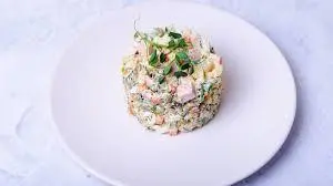 سالاد مرغ ویژه مهمانی | جایگزینی خوشمزه برای الویه +ویدئو