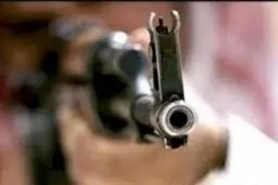  قتل   |  عامل قتل عام خانواده یک دختر  به هلاکت رسید.