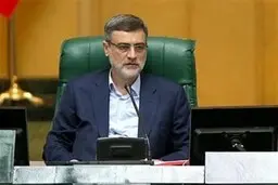 
نایب‌رئیس مجلس  |   لایحه بودجه ۱۴۰۰ قابل ترمیم نیست