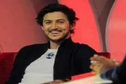 سردار آزمون و نامزدش در هواپیمای شخصی  + عکس