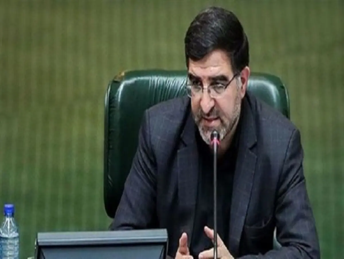 ناگفته های امیر آبادی فراهانی عضو هیات رئیسه مجلس از دیدار با مدیر عامل سابق ایران‌خودرو :
