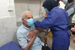 جزئیات تزریق دوز سوم واکسن سالمندان