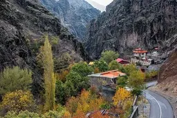 رندان؛ بهشت گمشده در ۵۰ کیلومتری تهران! | سفر یک‌روزه برای آخرهفته‌ای خنک
