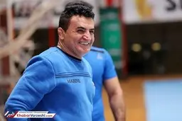 بنا: خودم را در خانه قرنطینه کرده‌ام